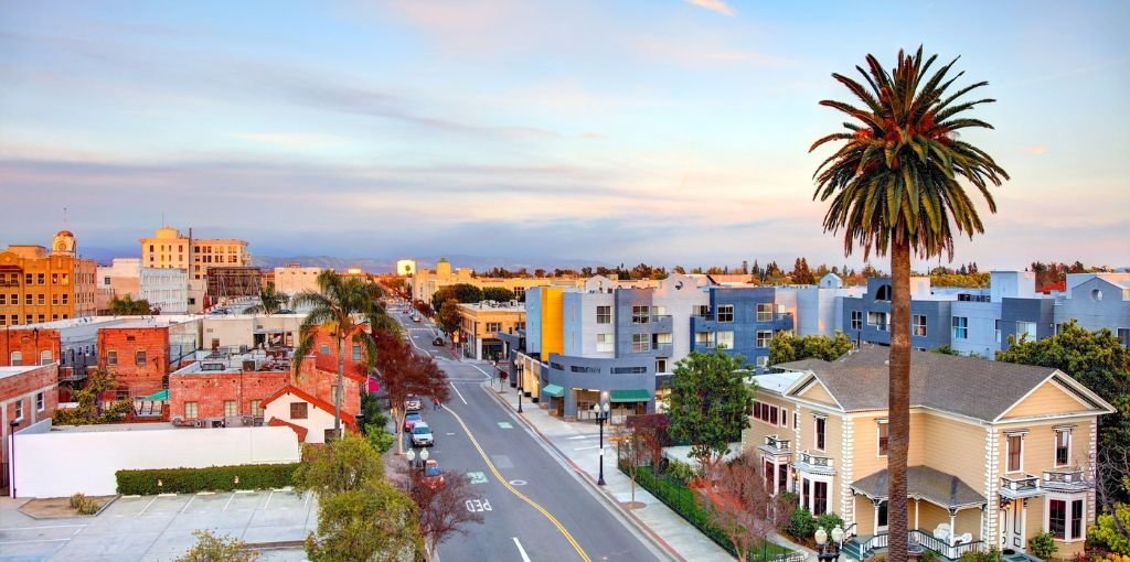 Breeze Airways Santa Ana Office