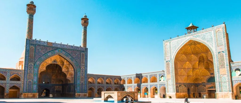 Qatar Airways Isfahan Office in Iran