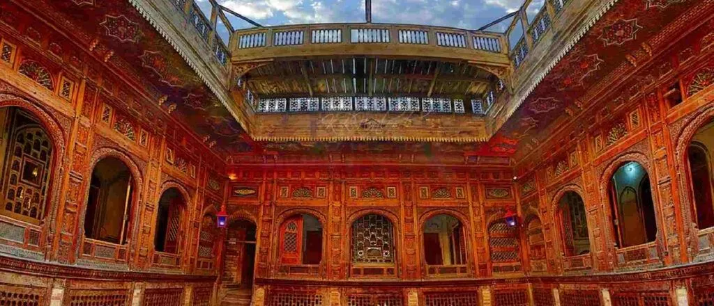 Qatar Airways Peshawar Saddar Office in Pakistan