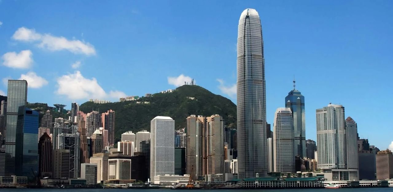 Qatar Airways Hong Kong Office Address