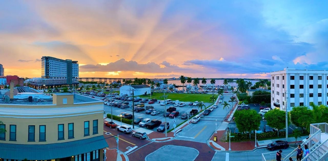 Allegiant Air Fort Myers office in Florida