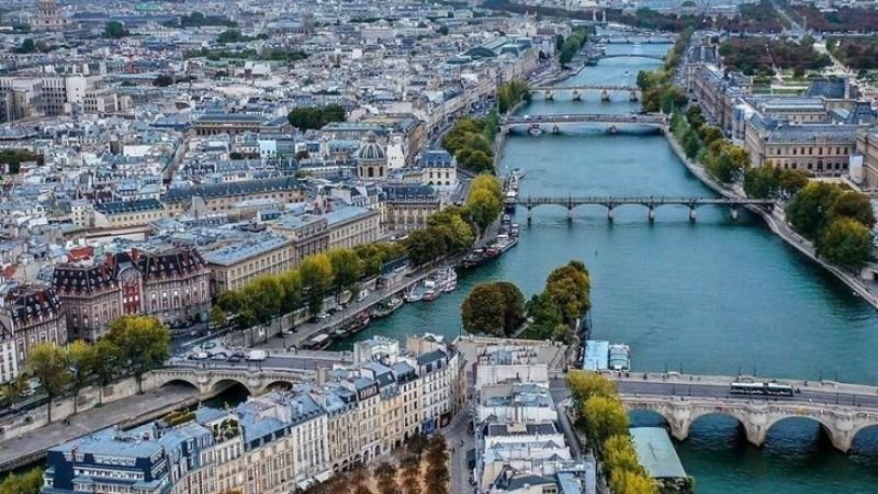 Brussels Airlines Paris Office Address