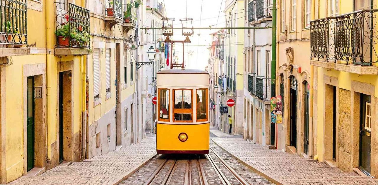KLM Airlines Lisbon Office Address