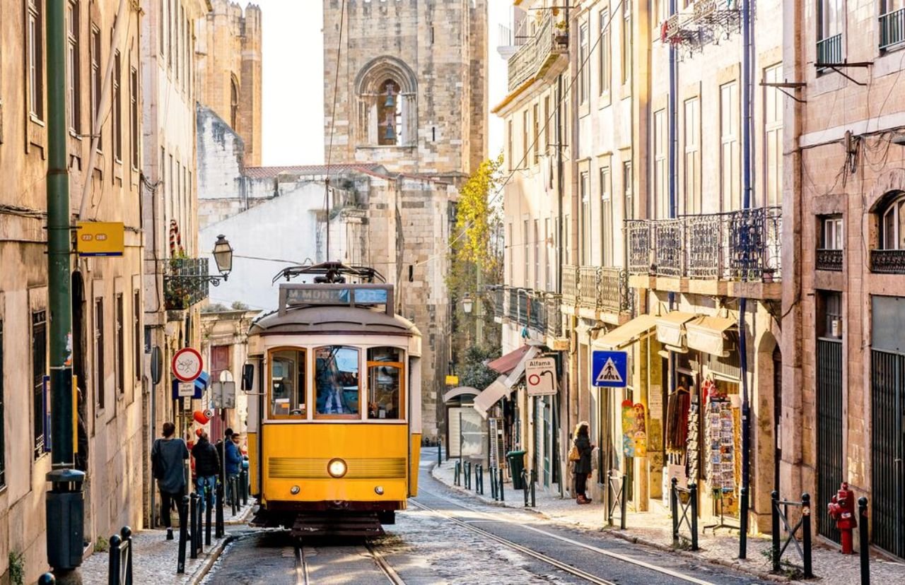 Frontier Airlines Lisbon Office in Portugal