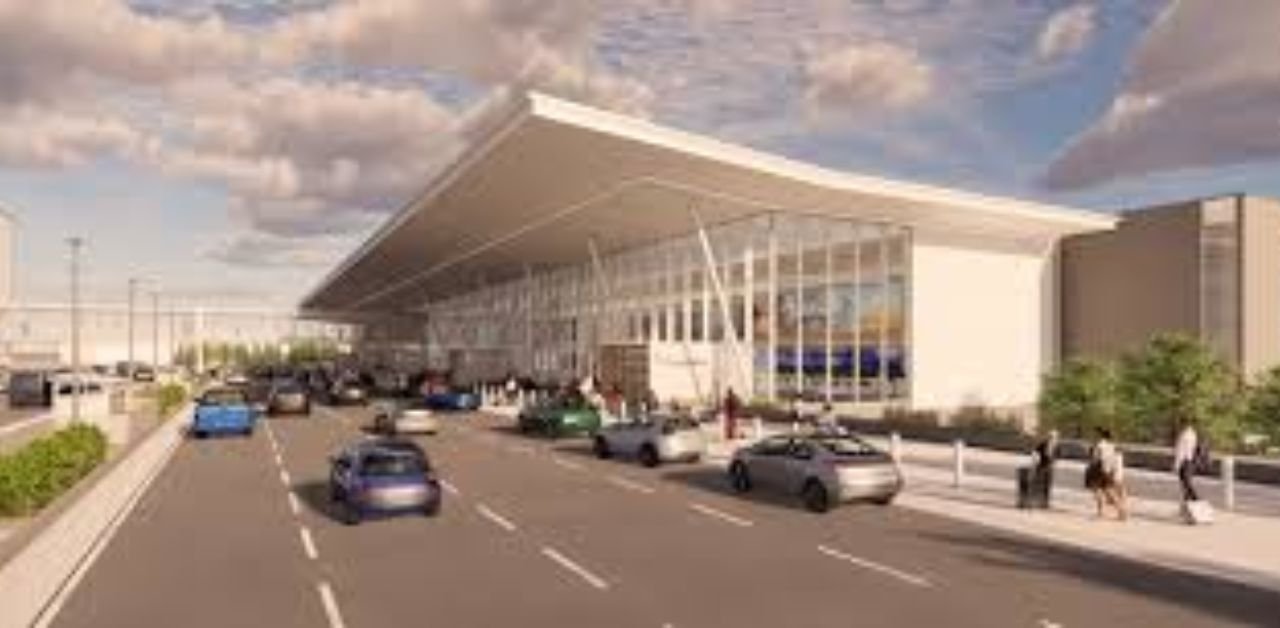 United Airlines Des Moines International Airport - DSM Terminal