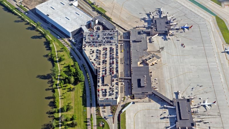Eppley Airfield Airport