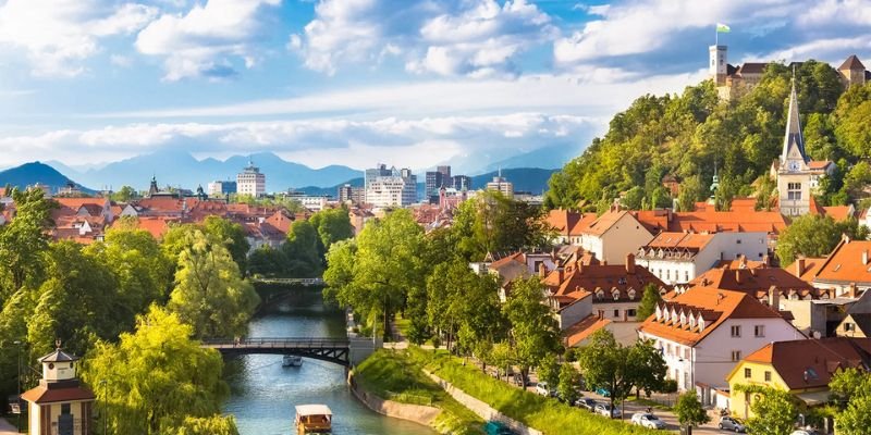 Austrian Airlines Ljubljana Office In Slovenia