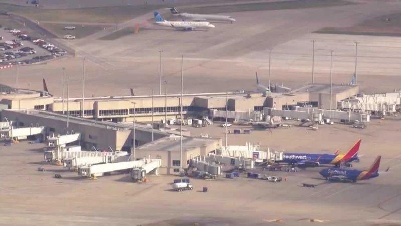 Breeze Airways Louisville Muhammad Ali International Airport