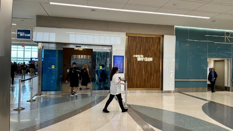 Delta Airlines General Mitchell International Airport