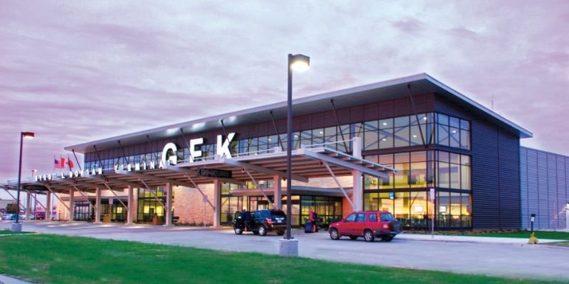 Delta Airlines Grand Forks International Airport