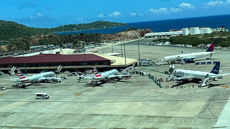 JetBlue Airways Henry E. Rohlsen International Airport