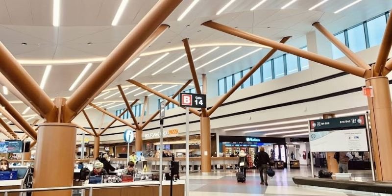 Frontier Airlines BOS Terminal