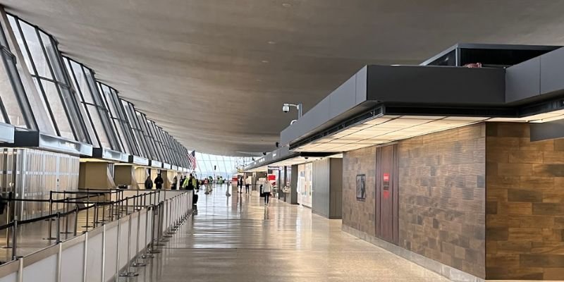 Lufthansa Airlines IAD Terminal