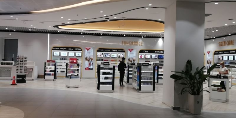 Luxair JTR Terminal
