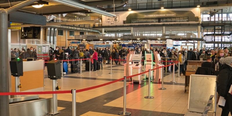 Luxair RLG Terminal