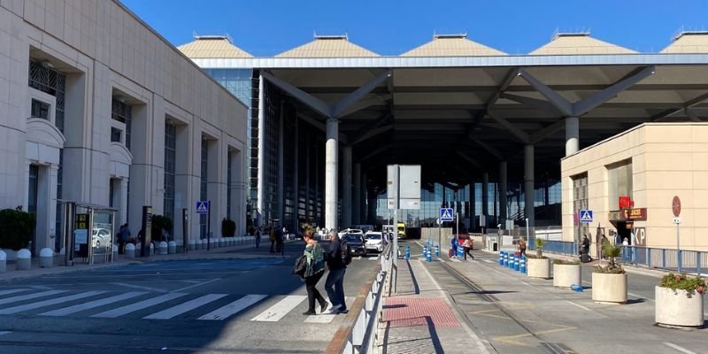 Ryanair AGP Terminal