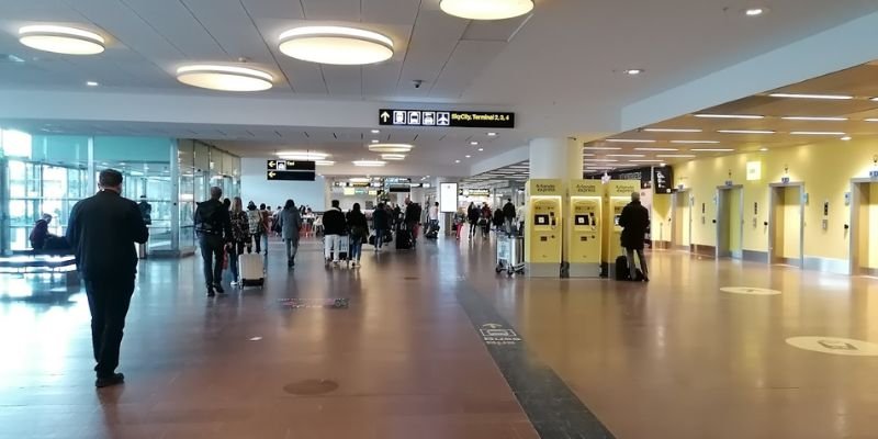 Ryanair ARN Terminal