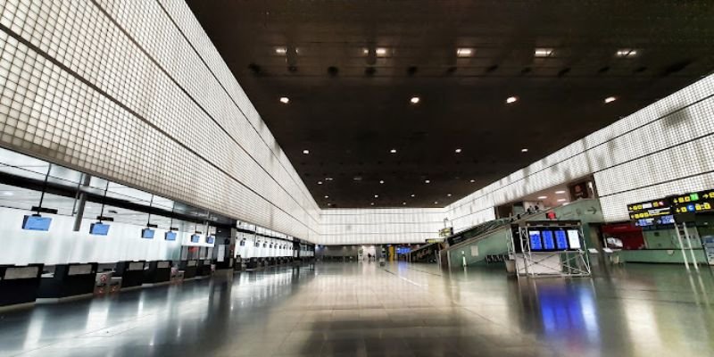 Ryanair BCN Terminal