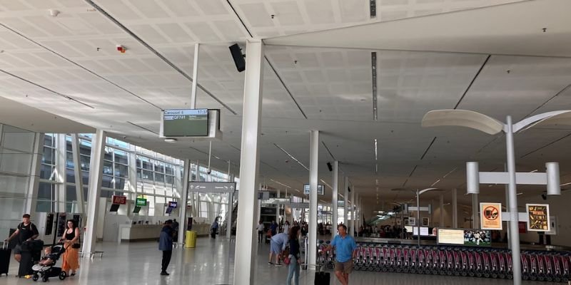 Singapore Airlines ADL Terminal