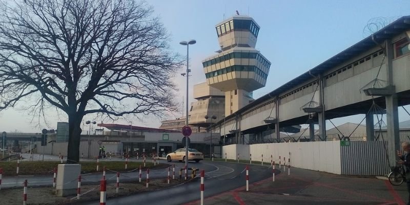 Sun Country Airlines TXL Terminal