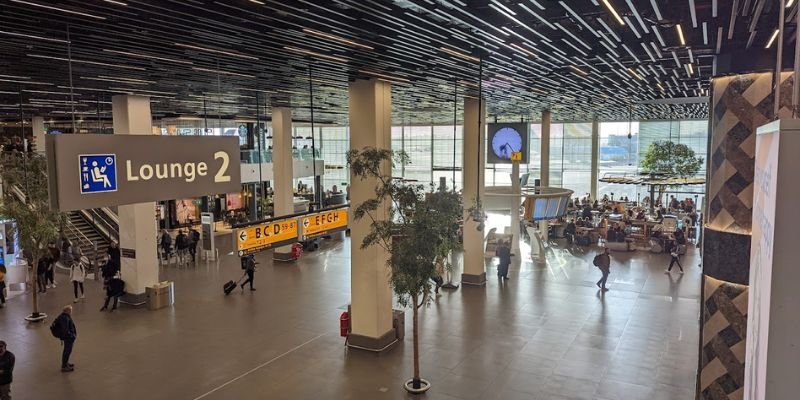 Cathay Pacific AMS Terminal