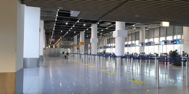 Cathay Pacific DUS Terminal