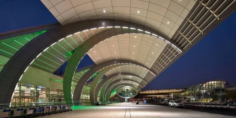 Emirates Airlines DXB Terminal