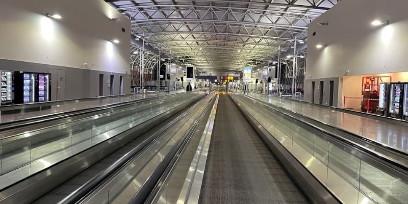 Hawaiian Airlines BRU Terminal