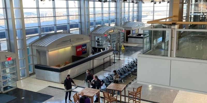 Hawaiian Airlines ORH Terminal