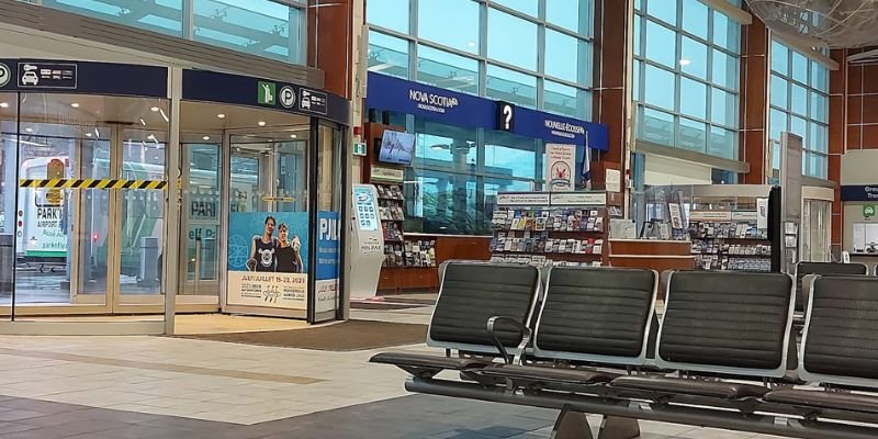 Hawaiian Airlines YHZ Terminal