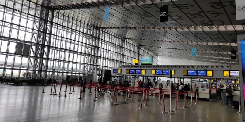 Kuwait Airways CCU Terminal