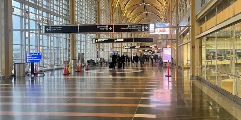 Kuwait Airways DCA Terminal