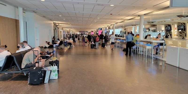 Turkish Airlines YUL Terminal