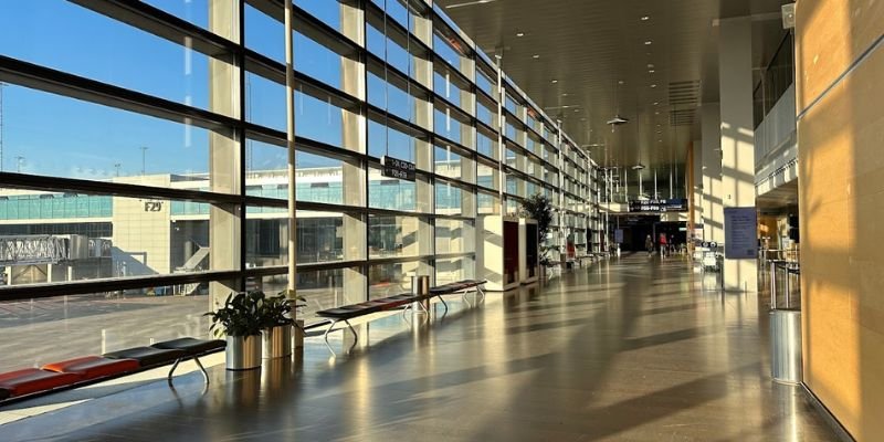 Vietnam Airlines ARN Terminal
