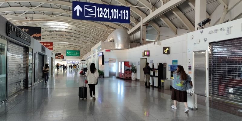 Vietnam Airlines HET Terminal