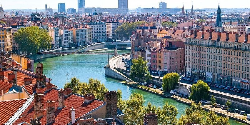 Vietravel Airlines Lyon Office