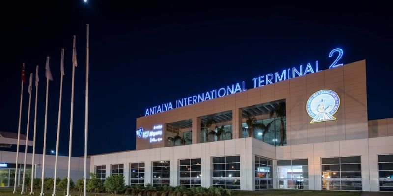 Icelandair AYT Terminal