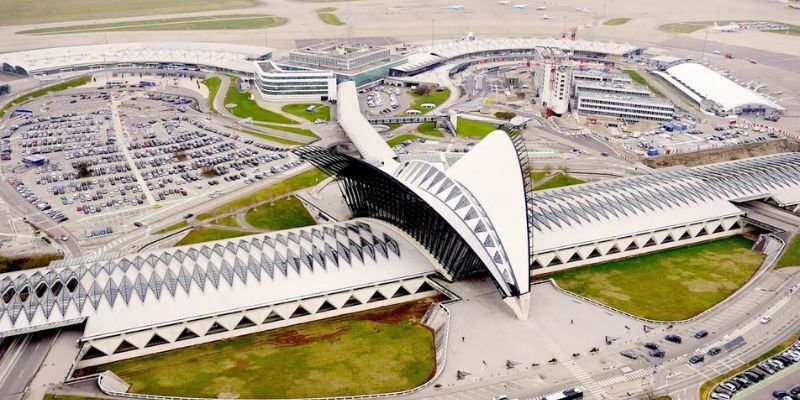 Icelandair LYS Terminal