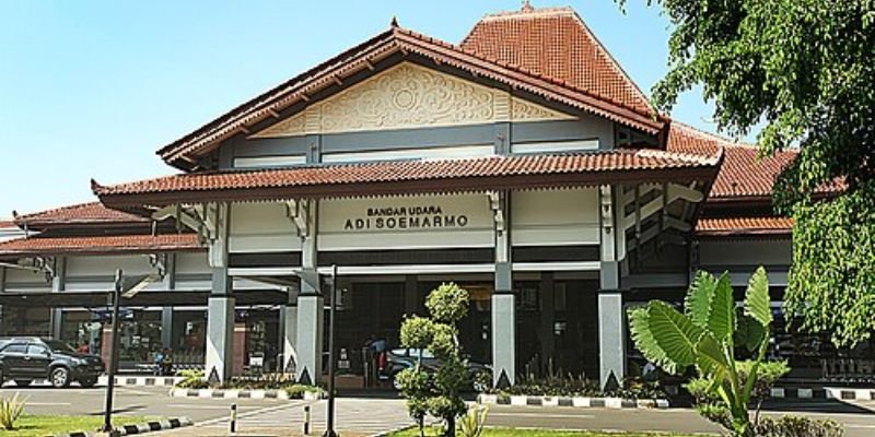 Adi Soemarmo Airport